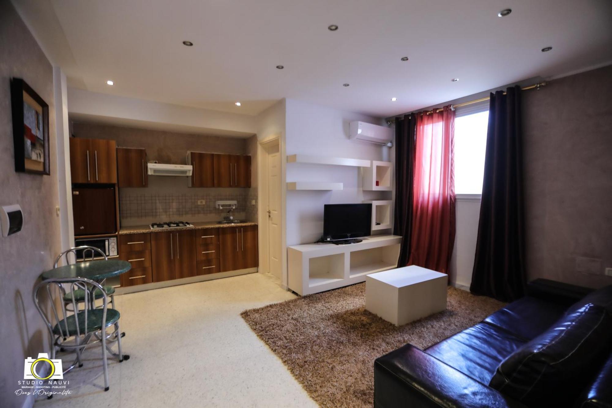 Immeuble Gazbar Apartment Gabes ภายนอก รูปภาพ