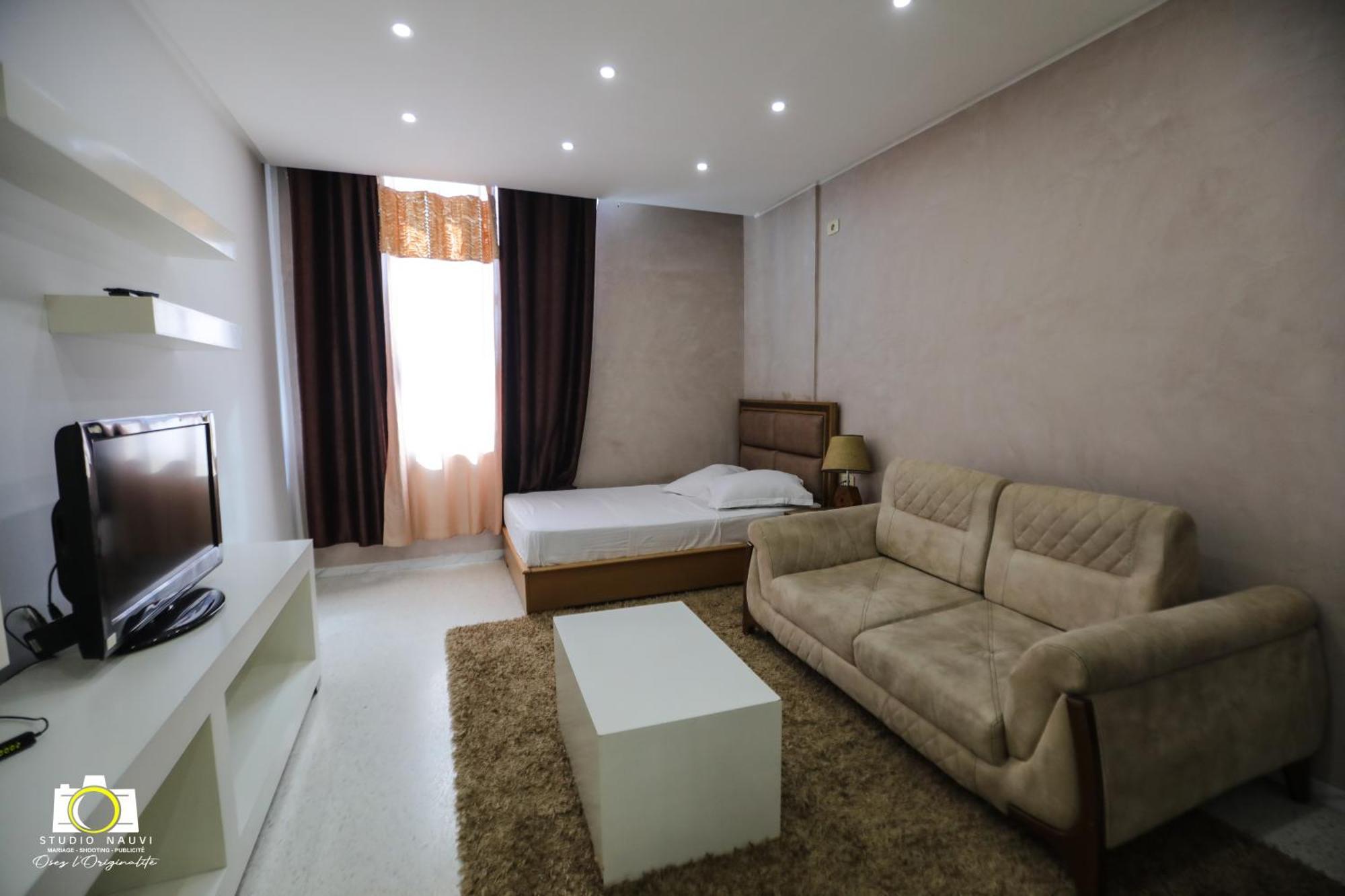 Immeuble Gazbar Apartment Gabes ภายนอก รูปภาพ