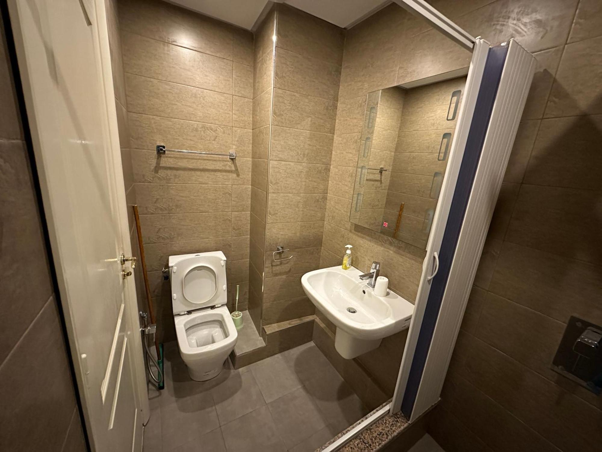 Immeuble Gazbar Apartment Gabes ภายนอก รูปภาพ