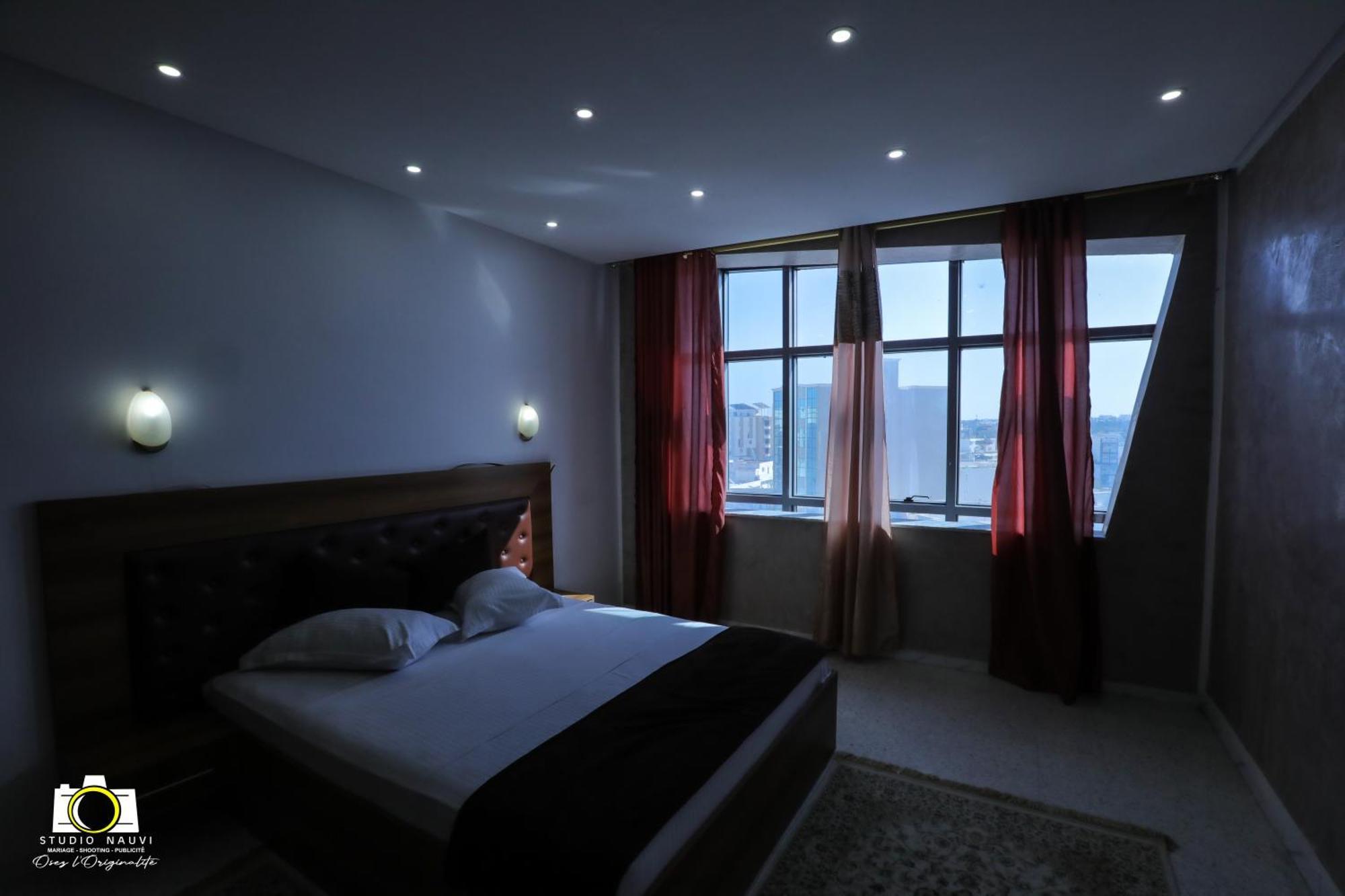 Immeuble Gazbar Apartment Gabes ภายนอก รูปภาพ